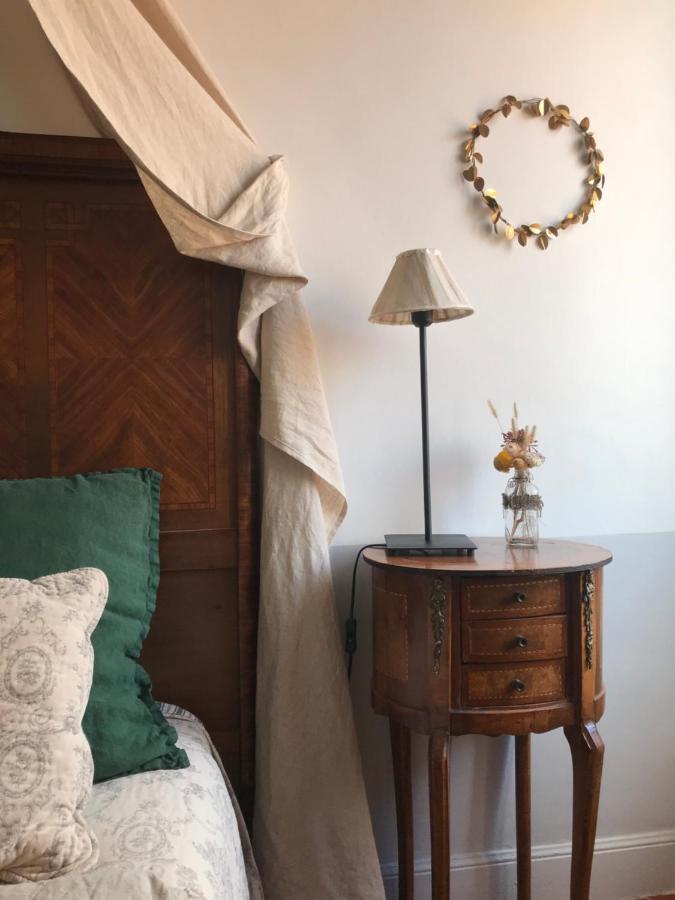 Le Logis Blanc Bed&Breakfast Coursan Exterior foto